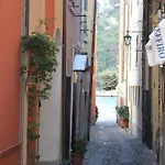 Portofino's Cozy Terrace *