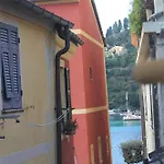 Portofino's Cozy Terrace Apartamento