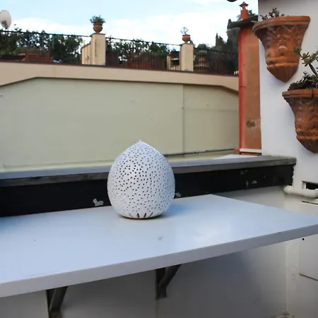 Portofino's Cozy Terrace شقة *