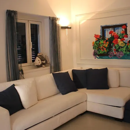 Portofino's Cozy Terrace * بورتوفينو