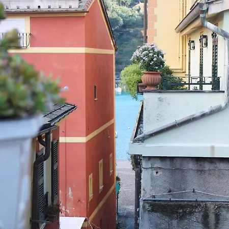 Portofino's Cozy Terrace *