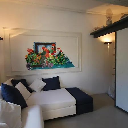 Portofino's Cozy Terrace بورتوفينو