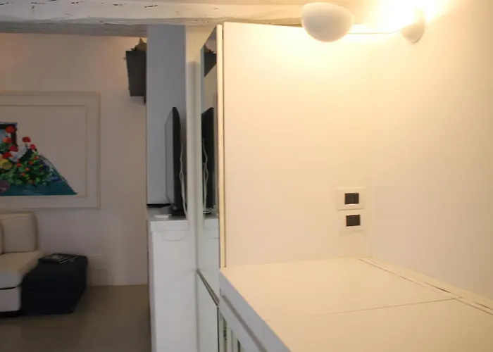 Portofino's Cozy Terrace شقة بورتوفينو