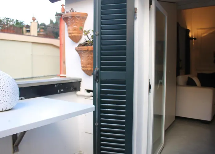 Portofino's Cozy Terrace شقة