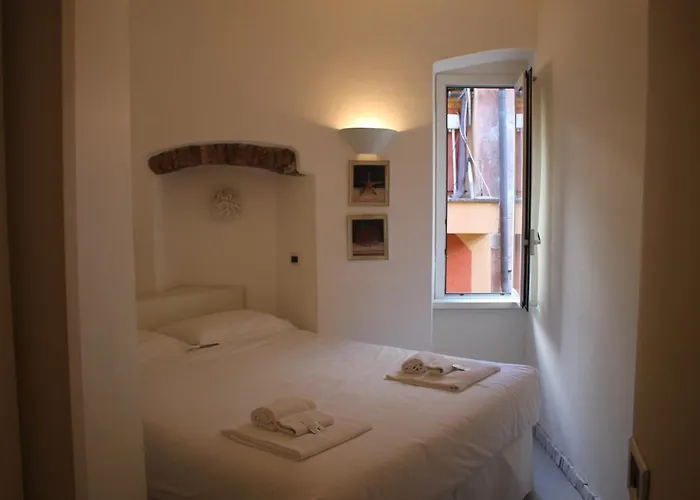 Portofino's Cozy Terrace شقة *