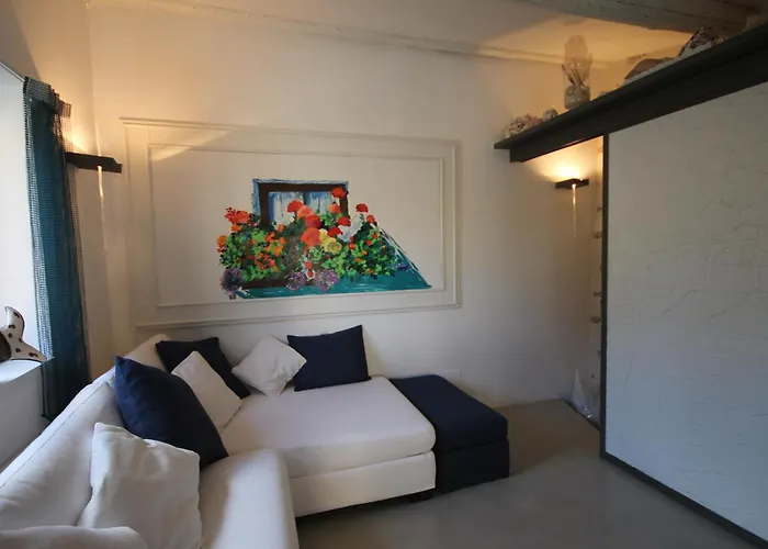 Portofino's Cozy Terrace بورتوفينو